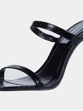 Steve Madden Black Faux-Snakeskin Strappy High Heel 8